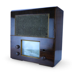 McMichael Vintage Radio